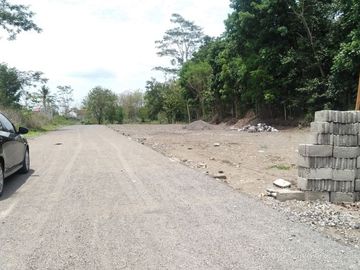 Tanah Matang Lebar Jalan 5 Meter Dekat Kampus UII