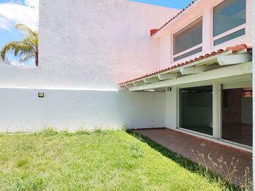 CASA EN VENTA  EN CUMBRES DEL LAGO OPORTUNIDAD
