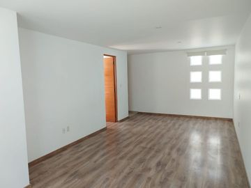 CASA EN VENTA  EN CUMBRES DEL LAGO OPORTUNIDAD