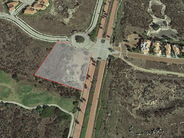 Venta  residencia en  exclusivo fracccionamiento- campo de golf con vista al mar