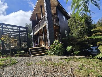 Casa en arriendo de 4 dorm. en Puerto Varas