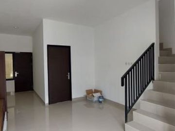 RUMAH BARU MURAH 2 LANTAI SIAP HUNI ASRI DAN NYAMAN DI WIBAWA MUKTI JATIASIH BEKASI
