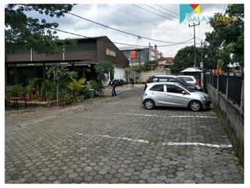 Dijual tanah 1 hektar ada bangunan pinggir jalan nasional ujung berung Bandung