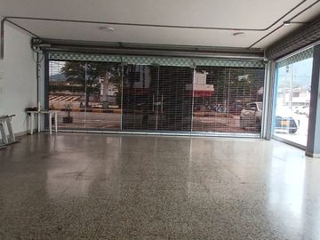 local en arriendo en san vicente. Cod A124388