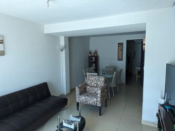 CASA EN VENTA EN CUAUTLANCINGO, CON RECAMARA PLANTA BAJA. AMENIDADES CERCA DE VW