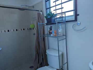 CASA EN VENTA EN CUAUTLANCINGO, CON RECAMARA PLANTA BAJA. AMENIDADES CERCA DE VW