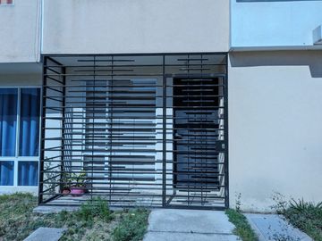 CASA EN VENTA EN CUAUTLANCINGO, CON RECAMARA PLANTA BAJA. AMENIDADES CERCA DE VW