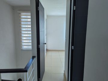 CASA EN VENTA EN CUAUTLANCINGO, CON RECAMARA PLANTA BAJA. AMENIDADES CERCA DE VW