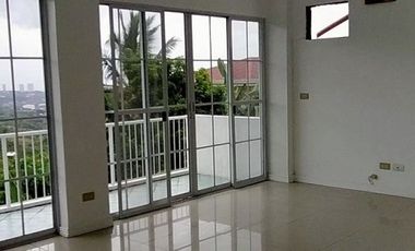 3 Bedrooms Unfurnished House located in Labangon, Cebu City