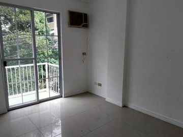 3 Bedrooms Unfurnished House located in Labangon, Cebu City
