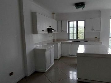 3 Bedrooms Unfurnished House located in Labangon, Cebu City