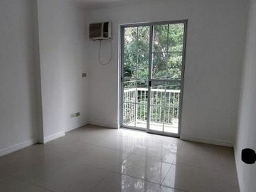 3 Bedrooms Unfurnished House located in Labangon, Cebu City
