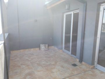 Hermoso Departamento en Duplex 4 Ambientes con Cochera Caba