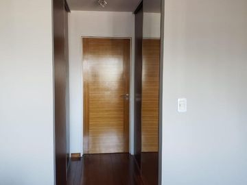 Hermoso Departamento en Duplex 4 Ambientes con Cochera Caba