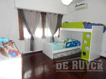 Casa en Venta en Quilmes Oeste