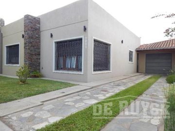 Casa en Venta en Quilmes Oeste
