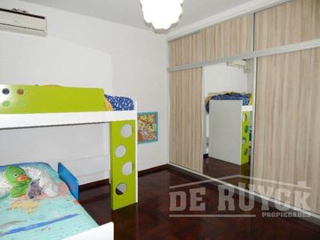 Casa en Venta en Quilmes Oeste