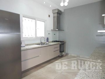 Casa en Venta en Quilmes Oeste