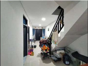 Rumah JL Kedinding Lor, Dekat Kedung Cowek, Kenjeran, Surabaya Utara