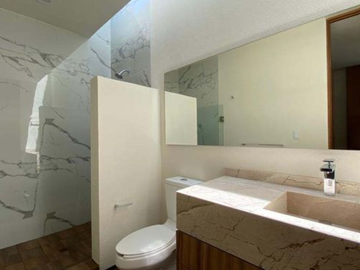 CASA NUEVA EN ALTOZANO, MORELIA