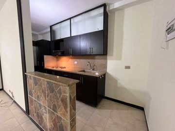 apartamento en arriendo en ciudad del río. Cod A9434022