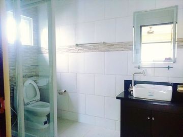 Very Elegant and Unique House and Lot for Rent in Hensonvill