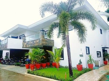 Very Elegant and Unique House and Lot for Rent in Hensonvill