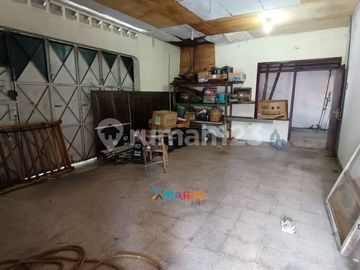 Murah Rumah Hitung Tanah Akses Jalan 2 Mobil Solo Baru