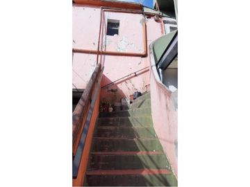 PH de 3 ambientes en primer piso interno con terraza