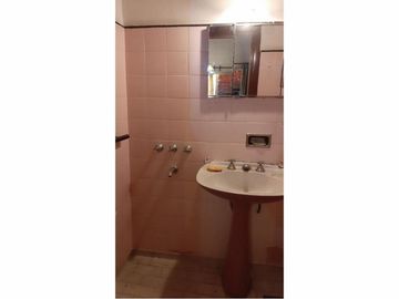 PH de 3 ambientes en primer piso interno con terraza