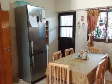 Venta de duplex Villa Luzuriaga