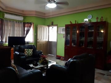 Fully Furnished with Three Bedrooms House and Lot for Rent i