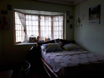 Fully Furnished with Three Bedrooms House and Lot for Rent i