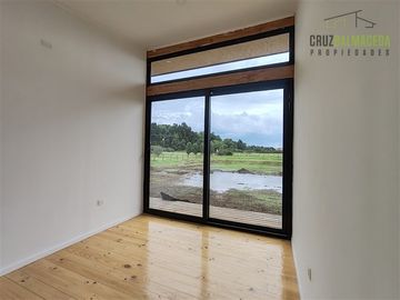 Casa en arriendo de 3 dorm. en Puerto Varas