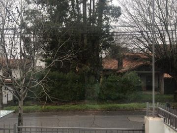 HERMOSO DEPARTAMENTO EN PH , NUEVO, MODERNO, 2 amb. cochera y balcÃ³n z/GUEMES !!!!