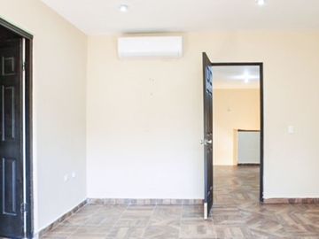 Casa en venta en zona cumbres, las lomas sector bosques