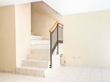 Casa en venta en zona cumbres, las lomas sector bosques