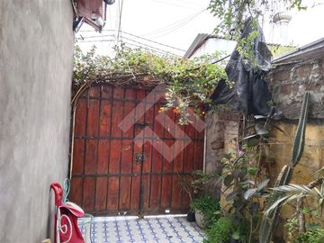 Venta Casa Independencia de 6 dormitorio 2 baños 227 mt2