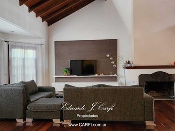VENTA  DE CASA 6 AMBIENTES