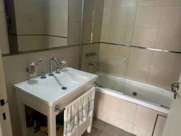 4 AMBIENTES CON COCHERA , VISTA A LA PLAZA  AMENITIES
