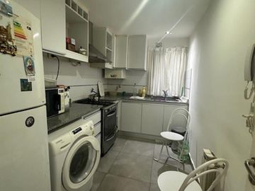 4 AMBIENTES CON COCHERA , VISTA A LA PLAZA  AMENITIES