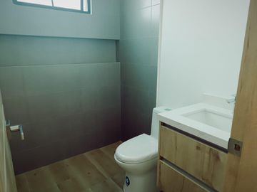 VENTA CASA 3D TUMBACO  SECTOR HILACRIL