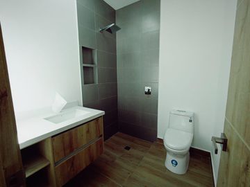 VENTA CASA 3D TUMBACO  SECTOR HILACRIL