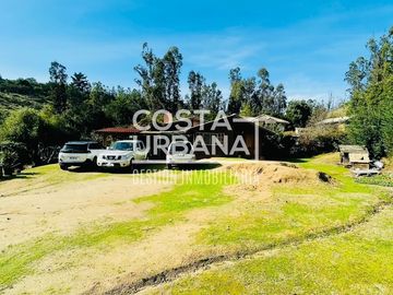 Encantadora parcela con casa en Melosilla