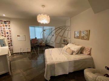 Casas Venta Monterrey Zona San Jerónimo 27-CV-4751