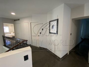 Casas Venta Monterrey Zona San Jerónimo 27-CV-4751