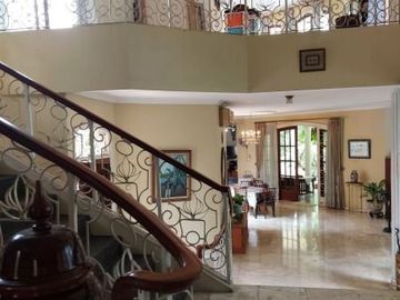 Rumah Mewah 2Lt, Pool, Hal. Luas, Area Elite Bangka, Kemang