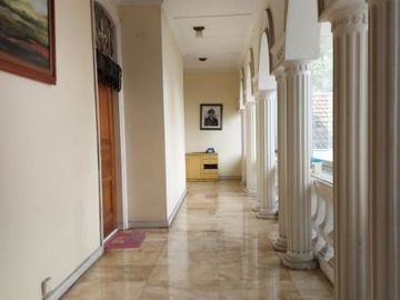 Rumah Mewah 2Lt, Pool, Hal. Luas, Area Elite Bangka, Kemang