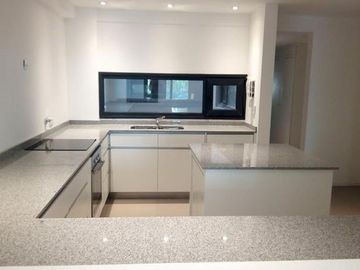 Excelente departamento de 3 ambientes de categoria con dos cocheras en Brown y San luis