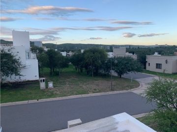 VENTA EXCLUSIVA CASA CAÑITAS